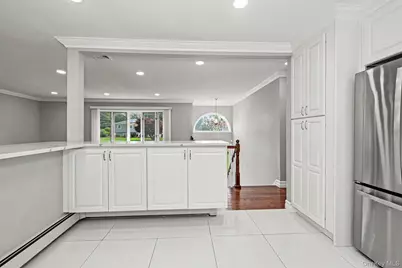 61 Friendly Road, Mahopac, NY 10541 - Photo 11
