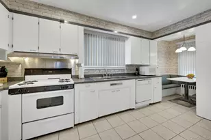1277 Stadium Ave, Bronx, NY 10465 - Photo 11