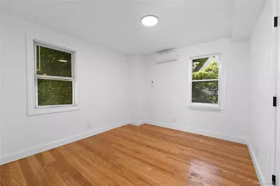 122-19 Lucas Street, Springfield Gardens, NY 11413 - Photo 9