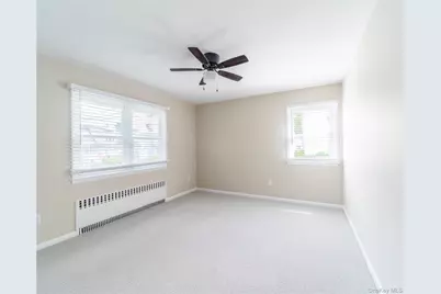 33 Grant Street, Port Chester, NY 10573 - Photo 11