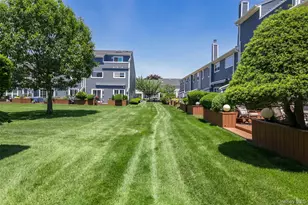 100 Baker Ct, Island Park, NY 11558 - Photo 23