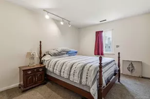 100 Baker Ct, Island Park, NY 11558 - Photo 13