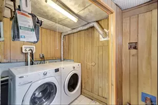1945 Paulding Ave, Bronx, NY 10462 - Photo 27