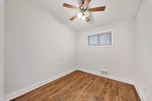 34 Cheryl Dr, Ronkonkoma, NY 11779 - Photo 17