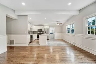 34 Cheryl Dr, Ronkonkoma, NY 11779 - Photo 13