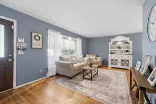 171 Tyler Ave, Miller Place, NY 11764 - Photo 3