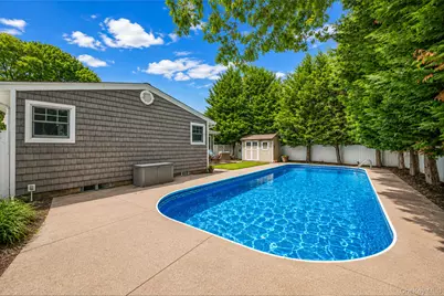 2 Pueblo Court, Sayville, NY 11782 - Photo 43