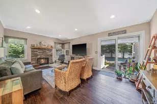 2 Pueblo Ct, Sayville, NY 11782 - Photo 17