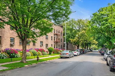 144-20 78th Road #1k, Flushing, NY 11367 - Photo 1