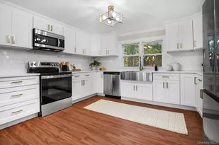 27 Winding Ln, Bedford Hills, NY 10507 - Photo 11