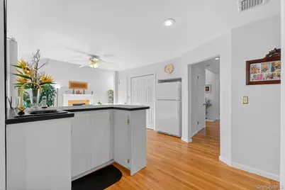 33 Maple Moor Lane, Cortlandt Manor, NY 10567 - Photo 19