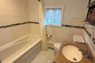 5 Ashwood Rd, Port Washington, NY 11050 - Photo 15