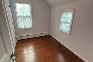 5 Ashwood Rd, Port Washington, NY 11050 - Photo 11