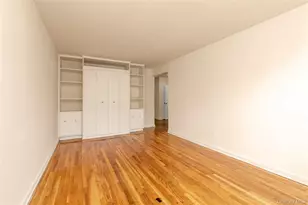 31-85 Crescent St, Astoria, NY 11106 - Photo 7