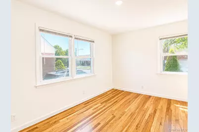 43 McAlester Avenue, Hicksville, NY 11801 - Photo 7