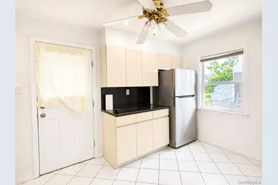 43 McAlester Avenue, Hicksville, NY 11801 - Photo 5