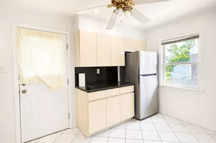43 McAlester Ave, Hicksville, NY 11801 - Photo 5