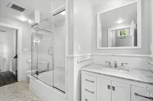 47 W Brookside Dr, Larchmont, NY 10538 - Photo 21