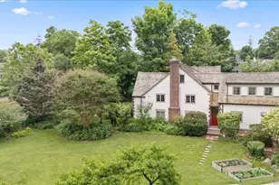 47 W Brookside Dr, Larchmont, NY 10538 - Photo 3
