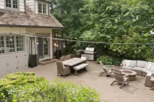 47 W Brookside Dr, Larchmont, NY 10538 - Photo 27