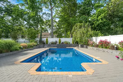 11 Gallatin Drive, Dix Hills, NY 11746 - Photo 33