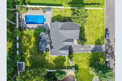 11 Gallatin Drive, Dix Hills, NY 11746 - Photo 5