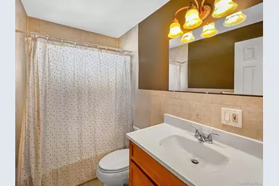 3321 Murdock Avenue, Oceanside, NY 11572 - Photo 5