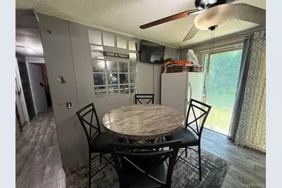 514 Mark Twain Drive, Walden, NY 12586 - Photo 9