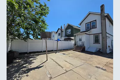 84-11 Sutter Avenue, Ozone Park, NY 11417 - Photo 19