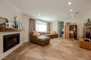 4 Poplar Ct, Great Neck, NY 11024 - Photo 5