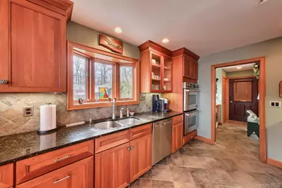164 S Shore Drive, Wurtsboro, NY 12790 - Photo 17