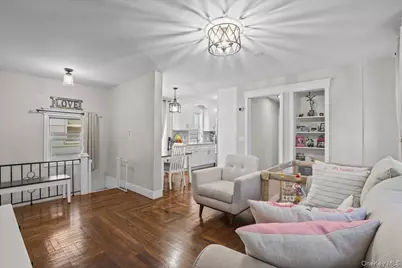 113 Hart Avenue, Yonkers, NY 10704 - Photo 3