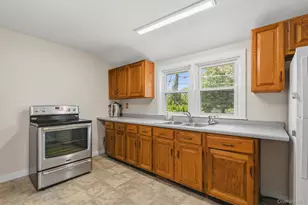21 Hillside Ave, Woodbourne, NY 12788 - Photo 15