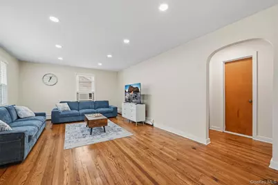21 Hillside Avenue, Woodbourne, NY 12788 - Photo 5