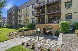 2241 Palmer Ave, New Rochelle, NY 10801 - Photo 3