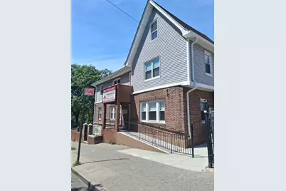 601 E 226th Street, Bronx, NY 10466 - Photo 3