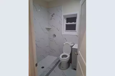 601 E 226th Street, Bronx, NY 10466 - Photo 13