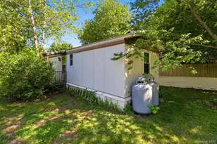 2 Daisy Dr, Port Jervis, NY 12771 - Photo 35