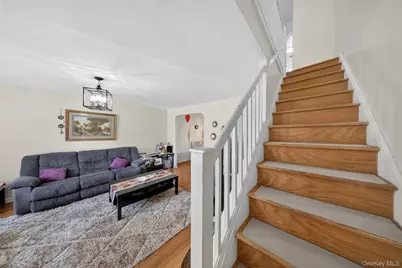 7008 165th Street, Fresh Meadows, NY 11365 - Photo 11
