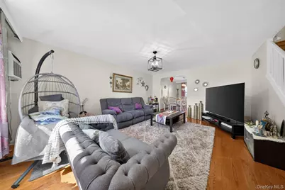 7008 165th Street, Fresh Meadows, NY 11365 - Photo 3