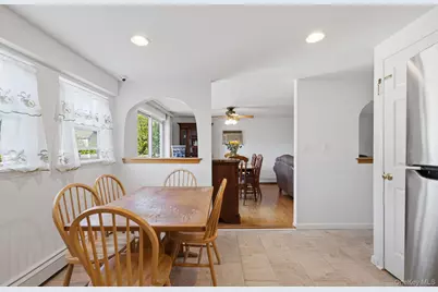 454 Hawkins Road, Selden, NY 11784 - Photo 13