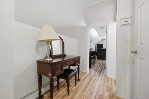 454 Hawkins Rd, Selden, NY 11784 - Photo 25