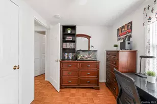 454 Hawkins Rd, Selden, NY 11784 - Photo 21