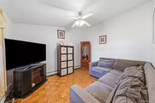 454 Hawkins Rd, Selden, NY 11784 - Photo 15