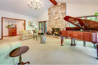 6 Cliffside Drive, Port Jefferson, NY 11777 - Photo 15