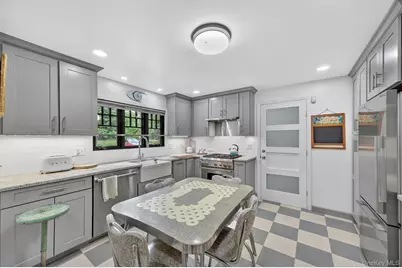 356 Smith Road, Hyde Park, NY 12538 - Photo 5