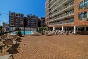 410 E Broadway, Long Beach, NY 11561 - Photo 17