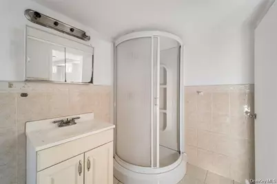 24 Elderberry Road, Syosset, NY 11791 - Photo 11