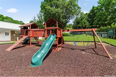 412 Tallwood Drive, Hartsdale, NY 10530 - Photo 25