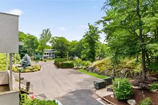 412 Tallwood Dr, Hartsdale, NY 10530 - Photo 21